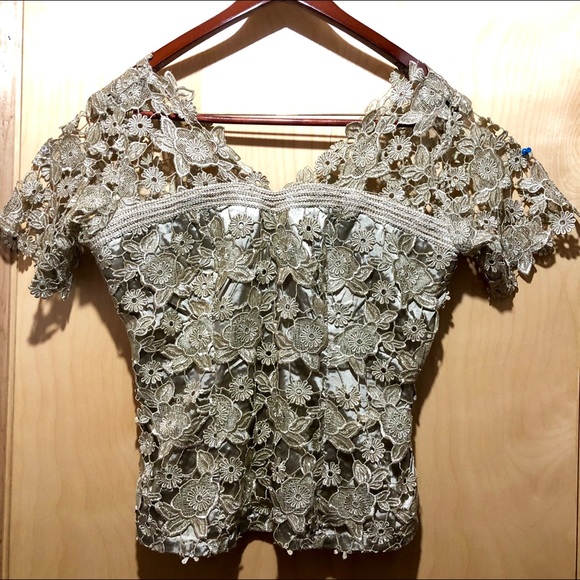 Lace Royal Blouse - African Couture - Picture 1 of 3